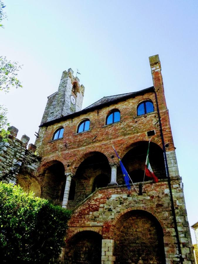 Centralissimo Nel Cuore Del Borgo Suvereto Exterior photo